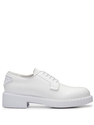 Prada round-toe lace-up shoes - women - Leather/Leather/Rubber - 37 - White