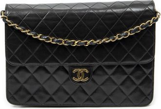 Chanel Pre-owned Womens Vintage Push Lock Straight Flap Shoulder Bag - Black - One Size