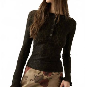 Promesa Floral Lace Raglan-Sleeve Henly Top In Black