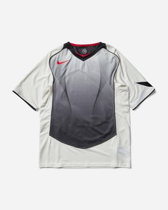 Nike Men s Total 90 Dri-FIT Soccer Jersey Sail / Black