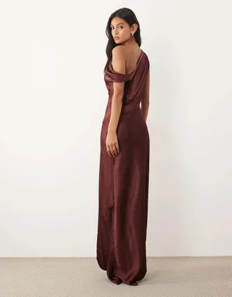 JW PEI Esclusiva JW PEI - Vestito lungo monospalla in raso bordeaux con drappeggio asimmetrico-Rosso