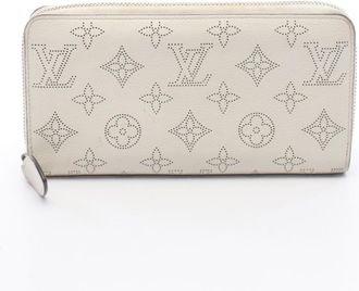 Louis Vuitton Blanc White Mahina Leather Leather Long Wallet (Bi-Fold) (Pre-Owned)