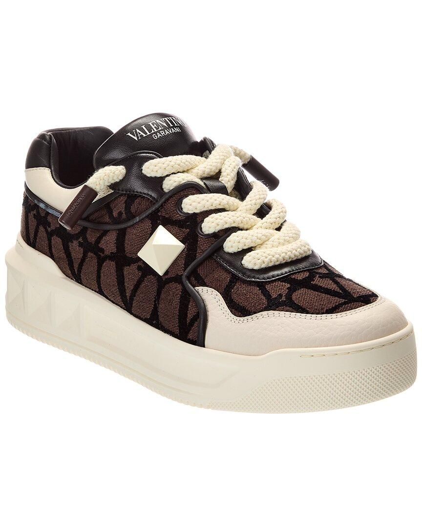 Black Valentino Shoes / Footwear: Shop up to −70% | Stylight