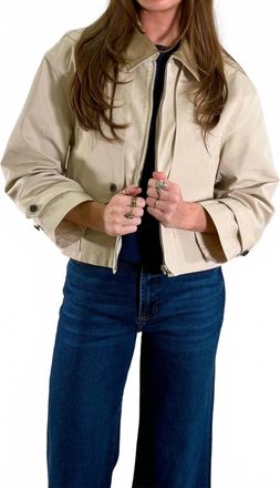 Elan Lightweight Cropped Utility Jacket In Ecru
