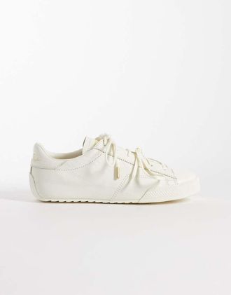 Converse Chuck Taylor Lo Ox - Sneakers in pelle color crema con lacci doppi-Bianco