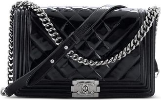 Chanel Boy Flap Bag Chevron Patent New Medium shoulder bag - Zwart