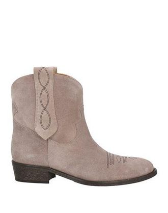 Via Roma 15 FOOTWEAR - Ankle boots sur YOOX.COM