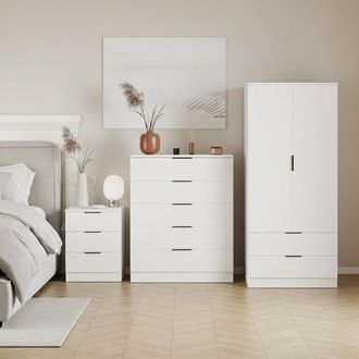 Home Discount Vida Designs Trega 3Pc Bedroom Set(3Dr Bedside, 5Dr Chest, Wardrobe) in White