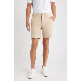 Mizzen+Main Helmsman Flat Front Golf Shorts in Hummus at Nordstrom, Size 40