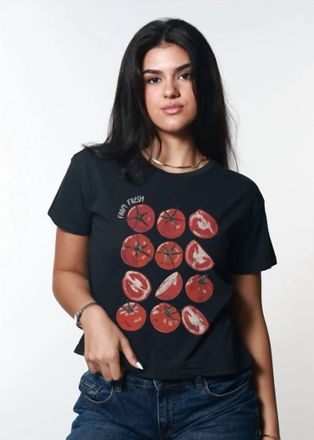 Girl Dangerous Farm Fresh Classic Tee In Faded Black