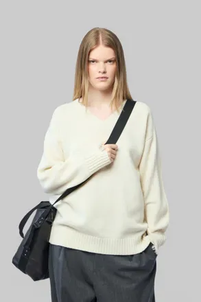 Frenken Arrange Scarf V-neck Jumper