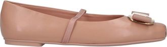 Ferragamo Rounded Toe Flat Shoes with Decorative Bow