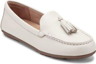 Easy Spirit Joandra Driving Loafer in Ivory at Nordstrom, Size 6.5