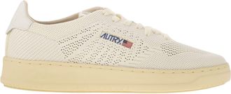 Autry gemak geperforeerde stoffen trainers