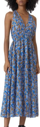 Closed Allover Print In Nutmeg