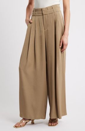 Wit & Wisdom Skyrise Triple Pleat Palazzo Pants in Cinder at Nordstrom, Size 10