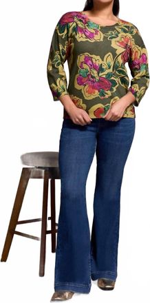 Tribal Soft Yarn Three-Quarter Sleeve Crewneck Sweater In Chive