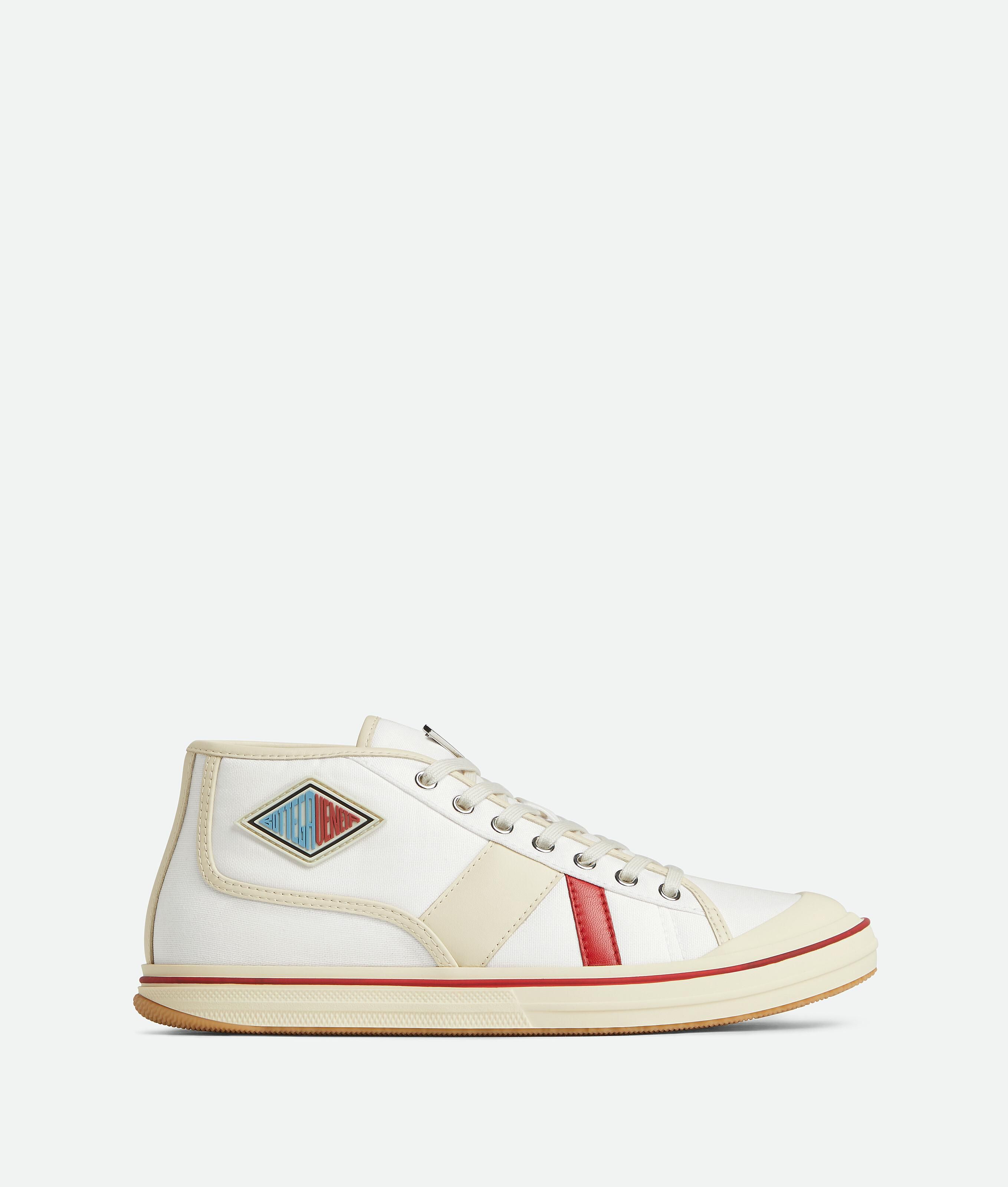 Bottega Veneta Sneakers / Trainer − Sale: at $520.00+