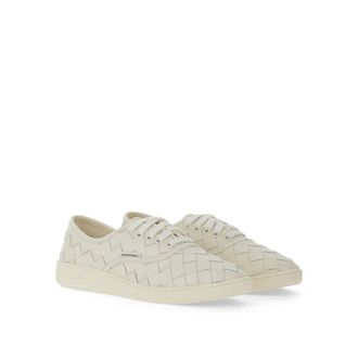 Bottega Veneta Mens White Calfskin Low Top Sneakers