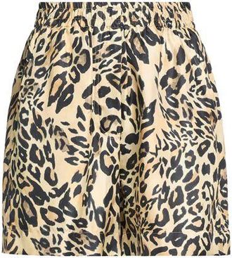 Nanushka BOTTOMWEAR - Shorts & Bermuda Shorts sur YOOX.COM