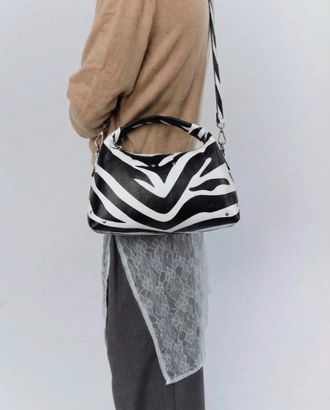 N&uacute;noo Dandy Savanna Zwarte Streep Tas