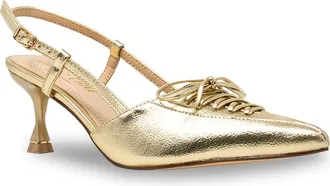 Chase + Chloe by Intouch Footwear Corset Pointed Toe Kitten Heel Pump in Gold Metallic at Nordstrom Rack, Size 5.5