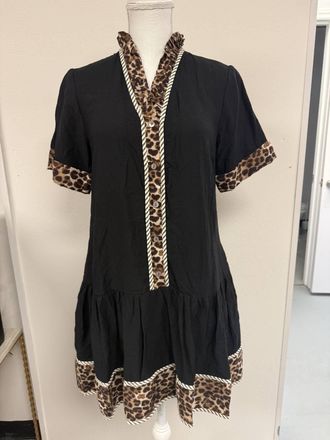 Entro Womens Leopard Pattern Ruffle Dress In Black
