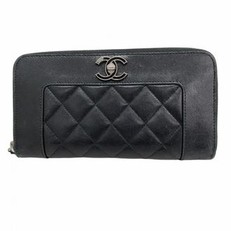 Chanel Black Leather Long Wallet (Bi-Fold) (Pre-Owned)