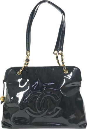 Chanel Black Leather Shoulder Bag Tote Bag (Pre-Owned)
