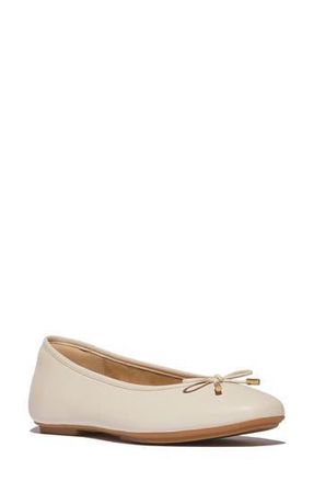 FitFlop Delicato Ballet Flat in Paris Beige at Nordstrom Rack, Size 8.5