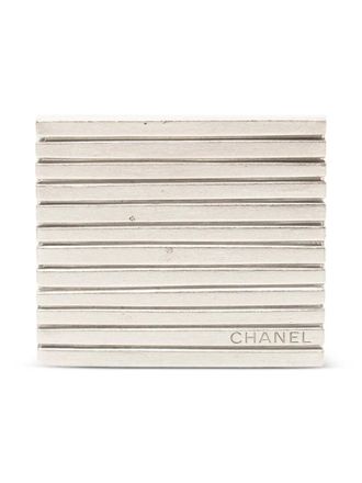 Chanel 1999 Silver Logo Square Brooch costume brooch - women - Silver - One Size