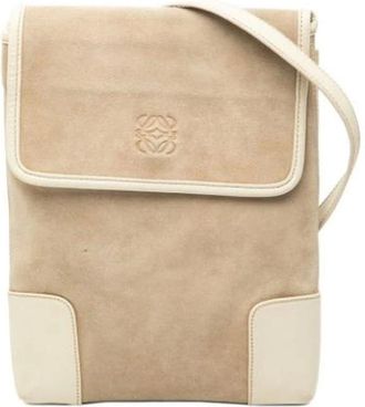 Loewe Pre-owned Cross Body Bags, female, Beige, Size: ONE SIZE Pre-owned Leather shoulder-bags