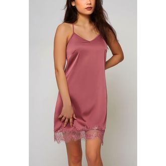 iCollection Stretch Satin Lace-Trim Chemise in Wine at Nordstrom, Size X-Small