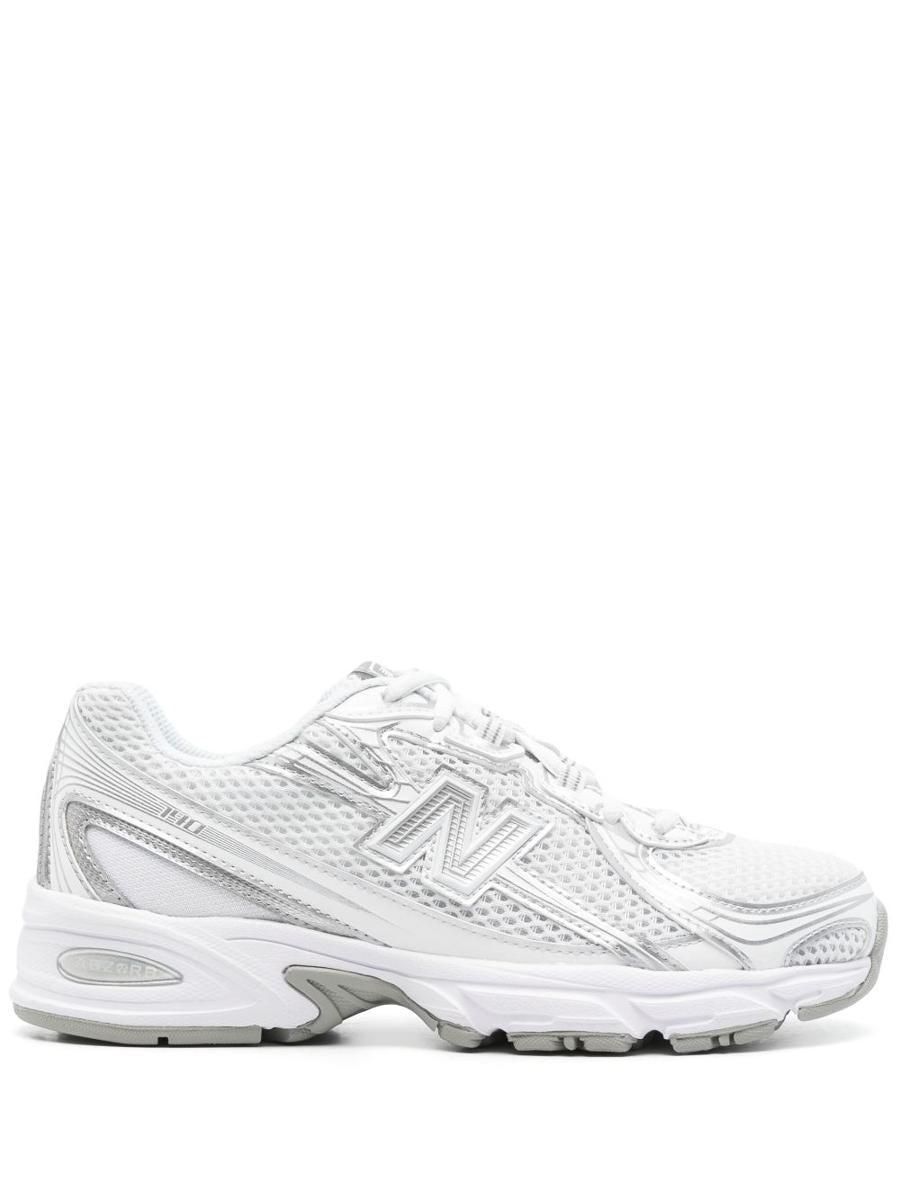 New Balance: Silver Sneakers now up to −50% | Stylight