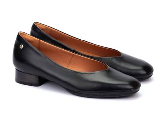 Pikolinos Womens Ubeda Pump In Black