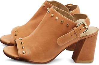 Stuart Weitzman studded leather sandals - Brown