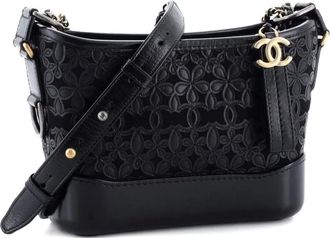 Chanel Gabrielle Hobo with Logo Handle Laser Cut Calfskin and Wool Felt Small crossbody bag - Zwart