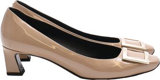 Roger Vivier Trompette Pumps in Beige Patent Leather