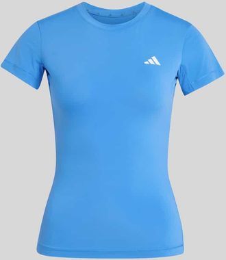 adidas Slim Fit T-Shirt mit Logo-Detail in Blau, Gr&ouml;&szlig;e XL