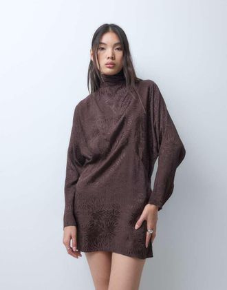 Asos vestito corto jacquard satinato accollato con maniche a pipistrello marrone