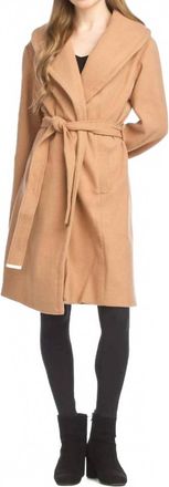 Papillon Lapel Belted Coat With Pockets In Camel