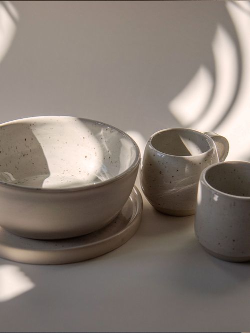 Handgemachtes Keramik ist der neueste Hype bei den Interieur Trends