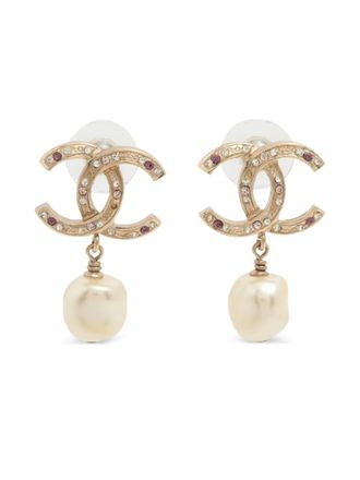 Chanel 2012 CC mark pearl earrings - women - Brass/Rhinestone/Pearl - One Size - Gold