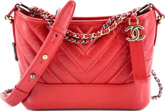 Chanel Gabrielle Hobo Chevron Aged Calfskin Small crossbody bag - Rood