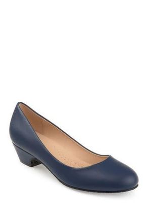 Journee Collection Saar Kitten Heel Pump in Navy at Nordstrom Rack, Size 6.5