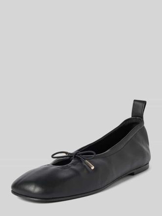 Alohas Ballerina mit Ziernaht Modell ROSALIND in Black, Gr&ouml;&szlig;e 41