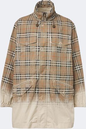 Burberry Parka de gabardina de algod&oacute;n con Burberry Check