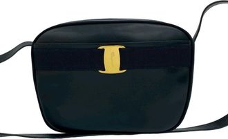 Ferragamo Leather Pochette Shoulder Bag (Pre-Owned)