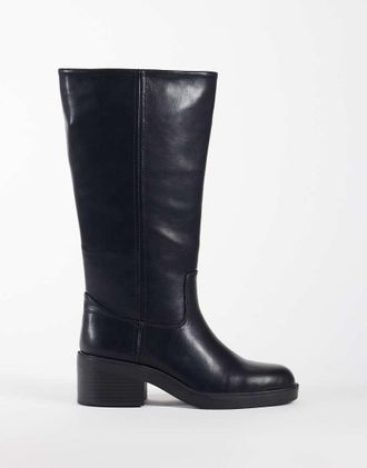 New Look stivale alto al ginocchio in similpelle con suola spessa nero