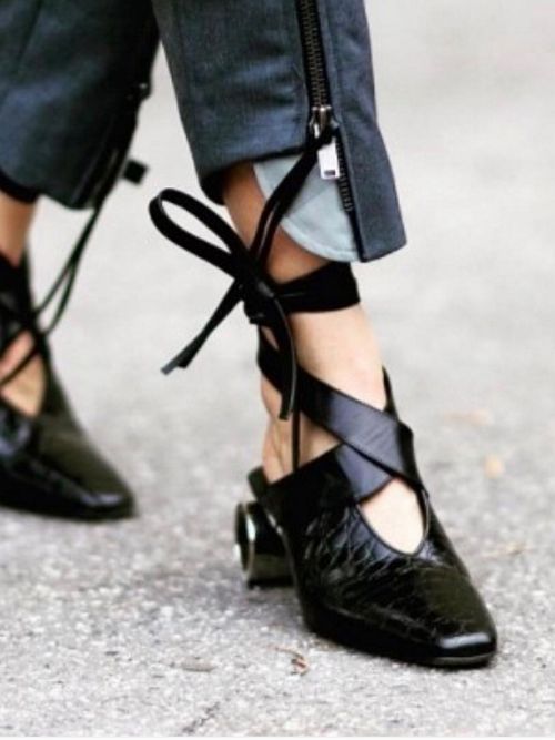 Cult Shoe Styles That Defined 2016 | Stylight
